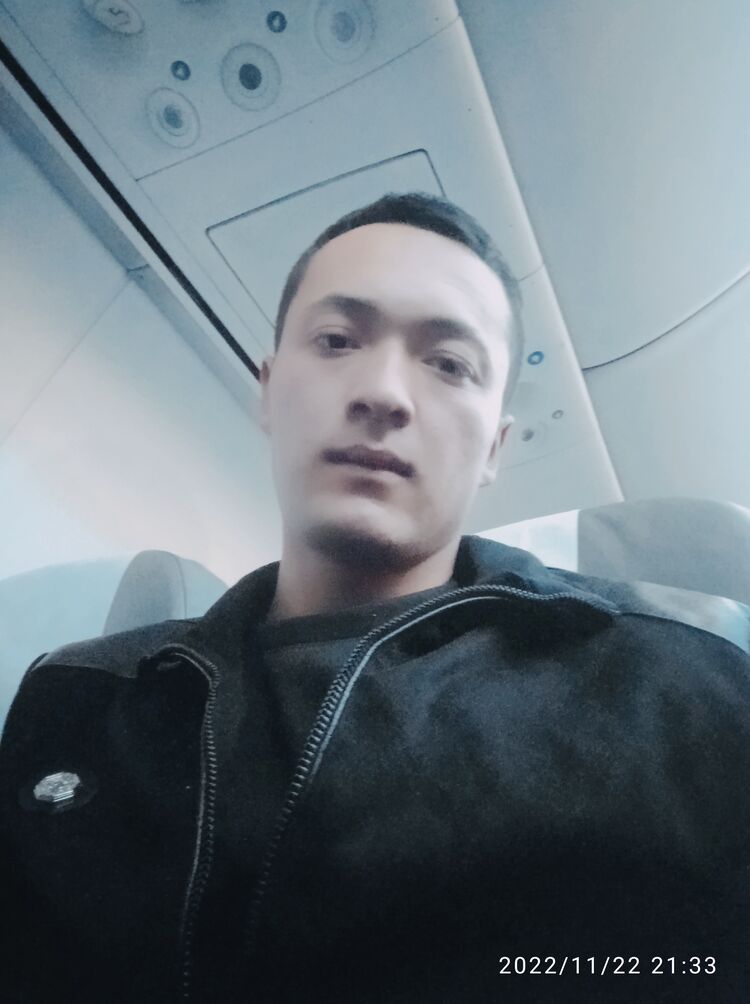  32238575  Shexroz, 27 ,    