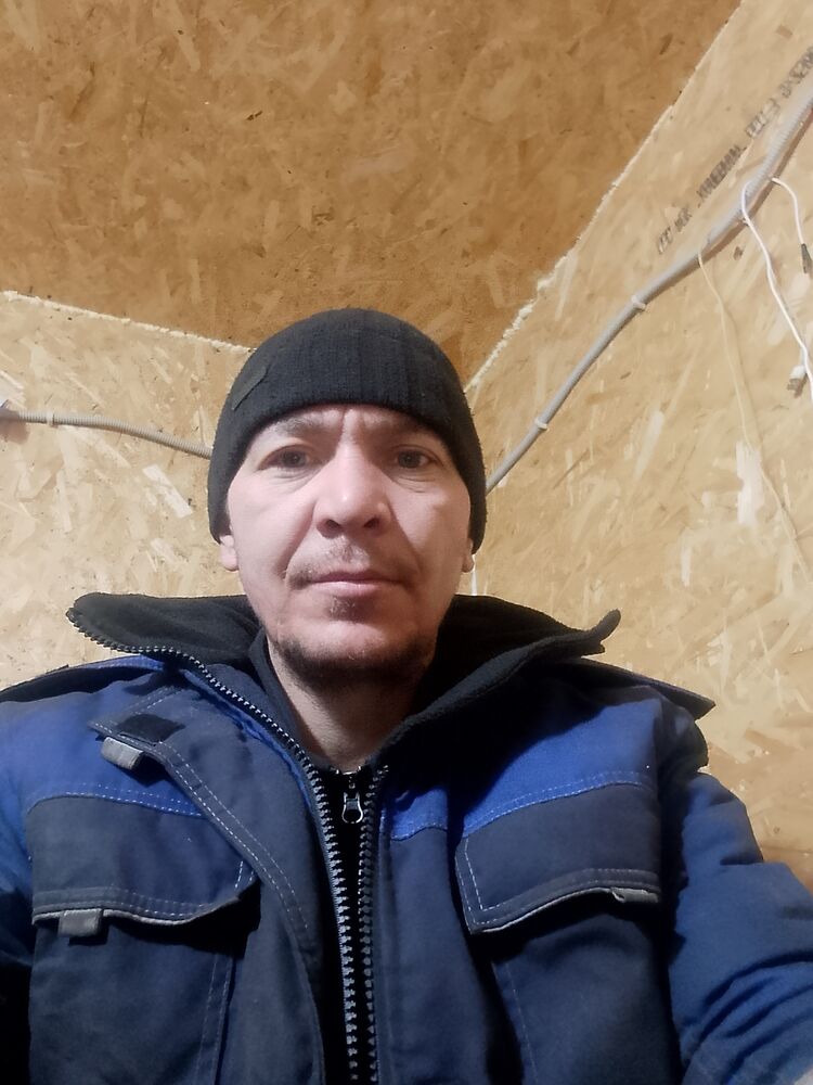  42898225  Dima, 33 ,    