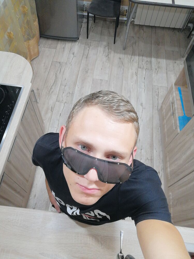  38929675  , 23 ,    