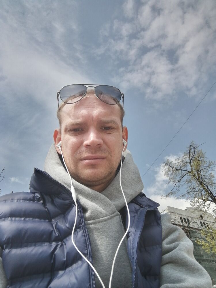  ,   , 32 ,   c , 