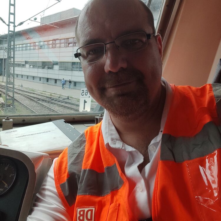  44051855  Mathias, 43 ,    Memmingen