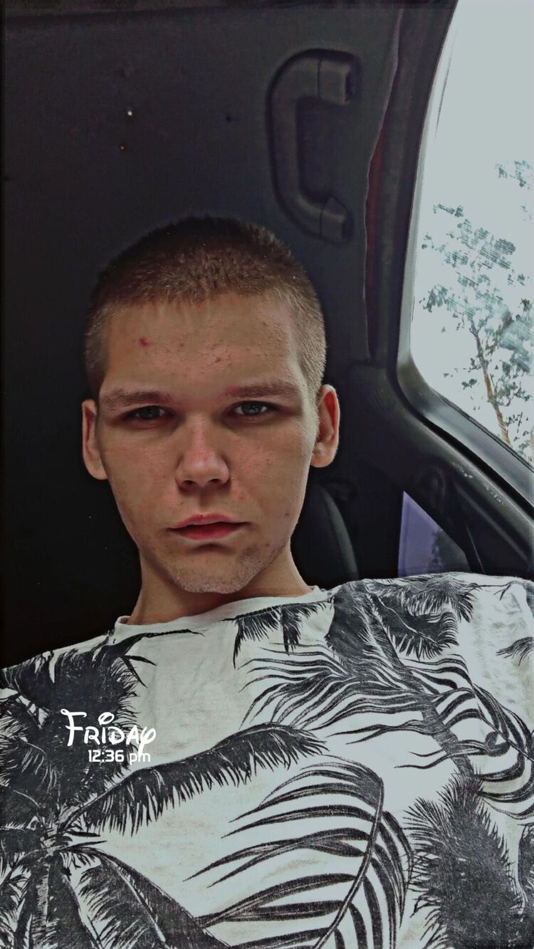  52949555  , 20 ,    