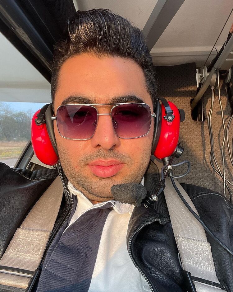  Frankfurt am Main,   Arash, 30 ,   ,   