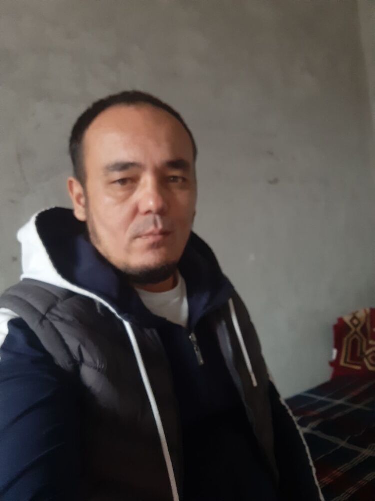  41973325  Rashid, 43 ,    