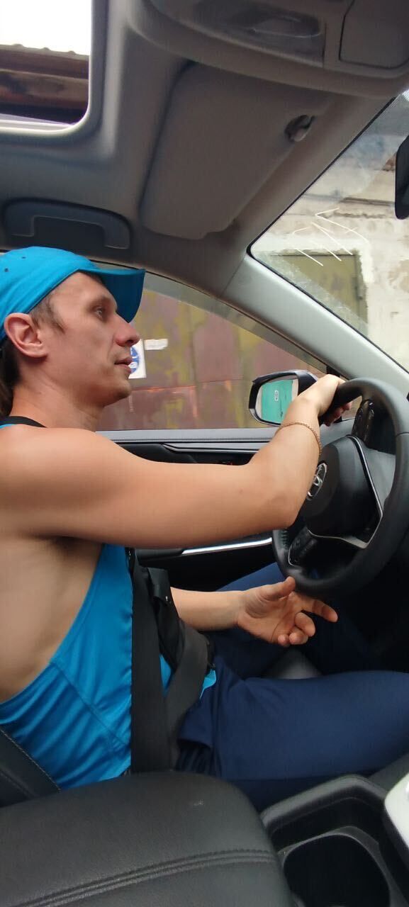  54104415  Andrey, 39 ,    