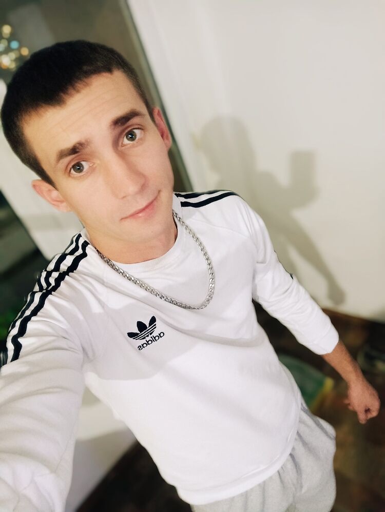  48559345  , 27 ,    