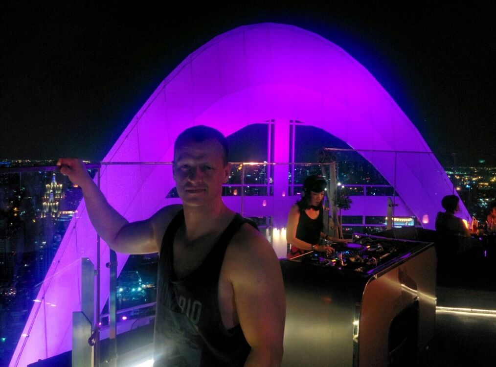  ,   Sergey, 44 ,   ,   , c 