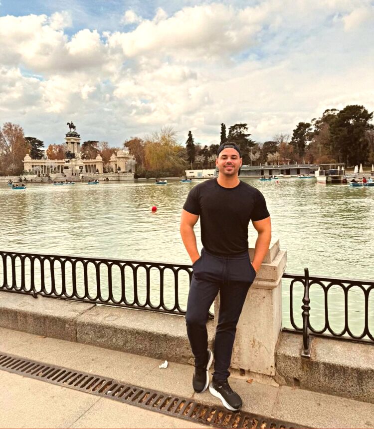 ���� 54682255 ������� �������, 38 ���, ���� ���������� � �������������