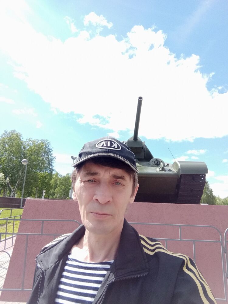  30830865  , 54 ,    