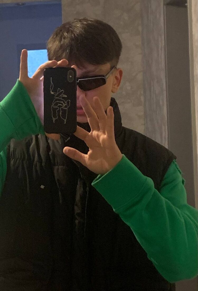 ���� 37142935 ����� Wxzw, 22 ����, ���� ���������� � ����������