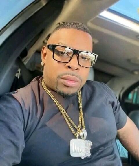  49454895  Rico Strong, 45 ,    