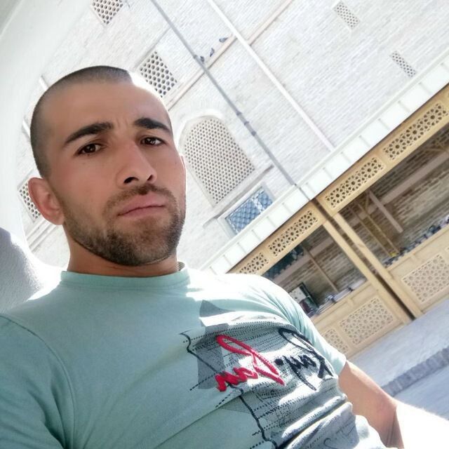  42558235  , 32 ,    
