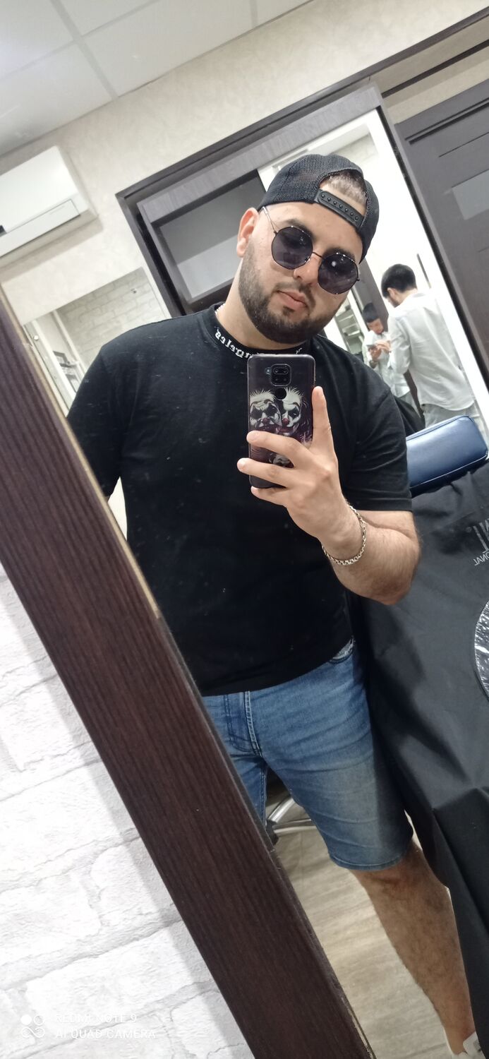  36889045  Ali, 25 ,    