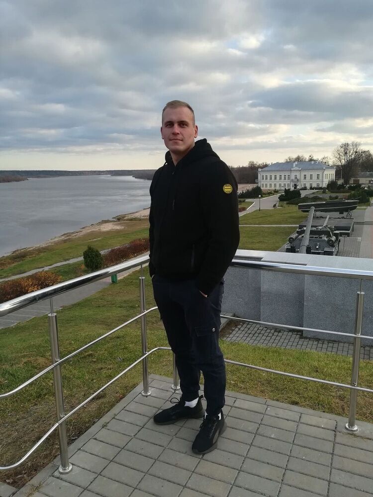  ,   Vova, 26 ,   ,   