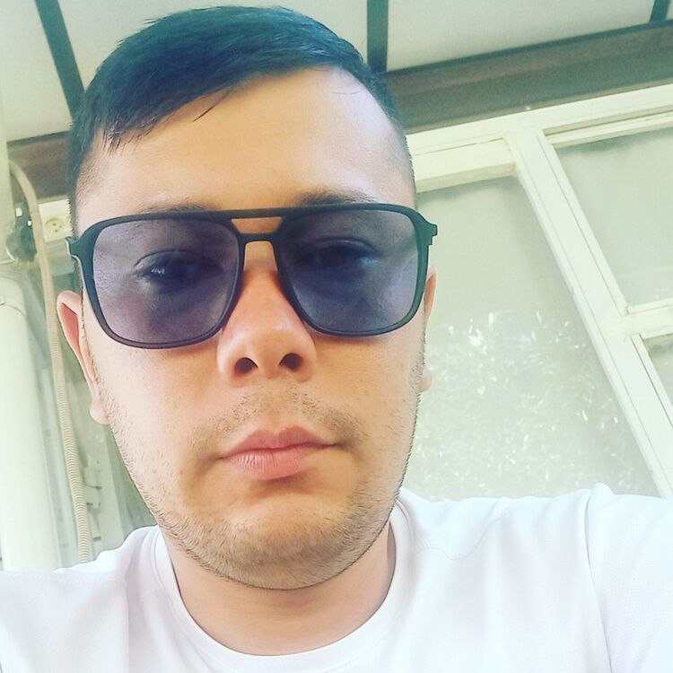 ���� 27813335 ������� �����, 32 ����, ���� ���������� � �����-����������