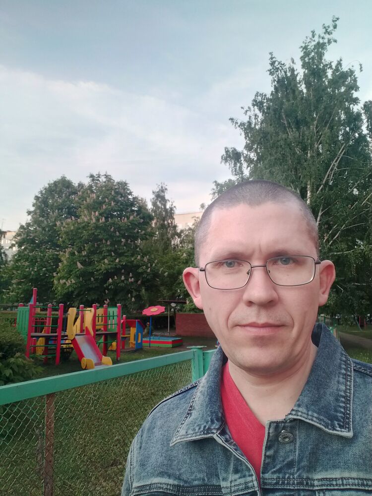  46683215  , 51 ,    