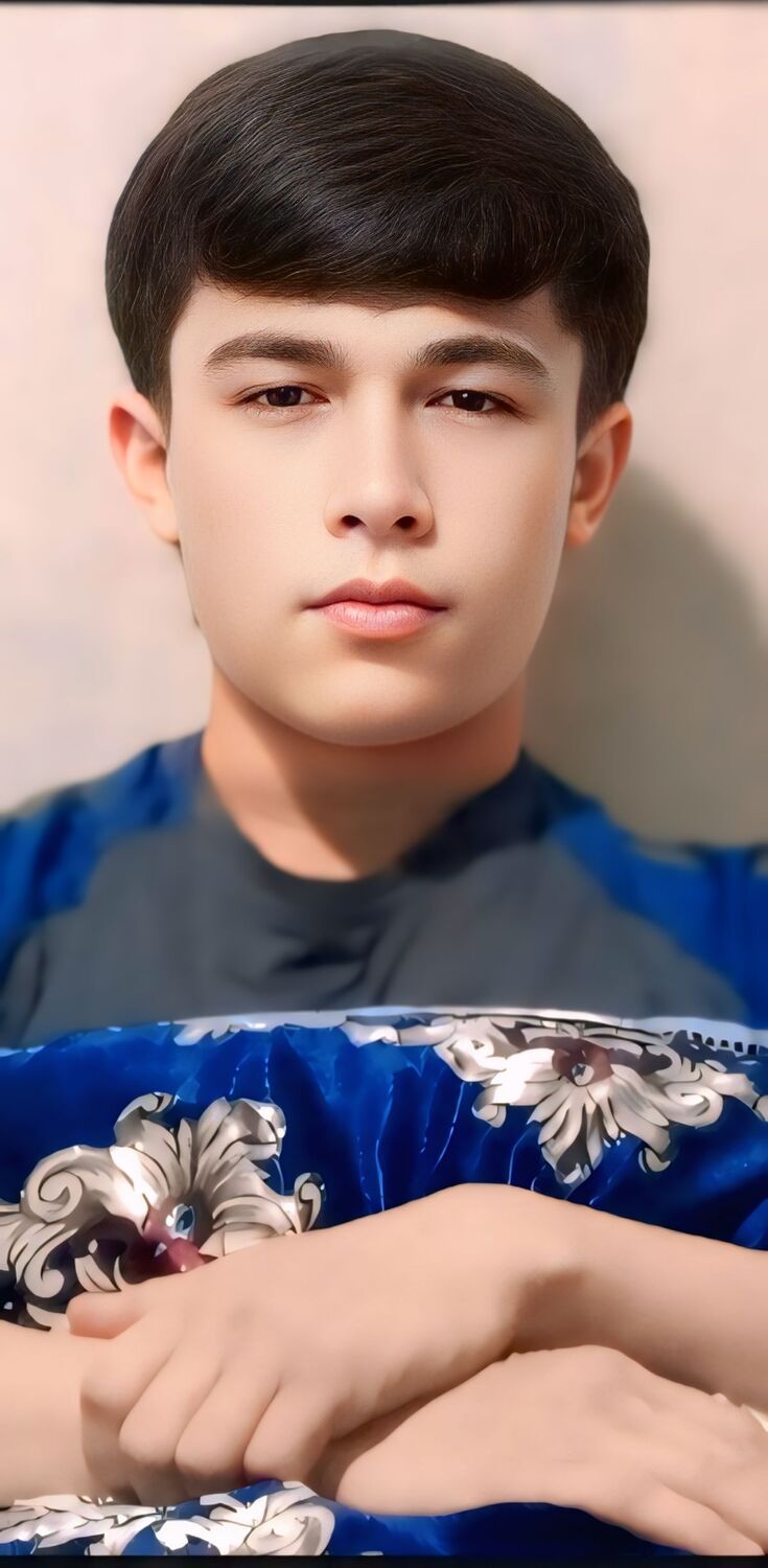  ,   Akbar, 18 ,   ,   