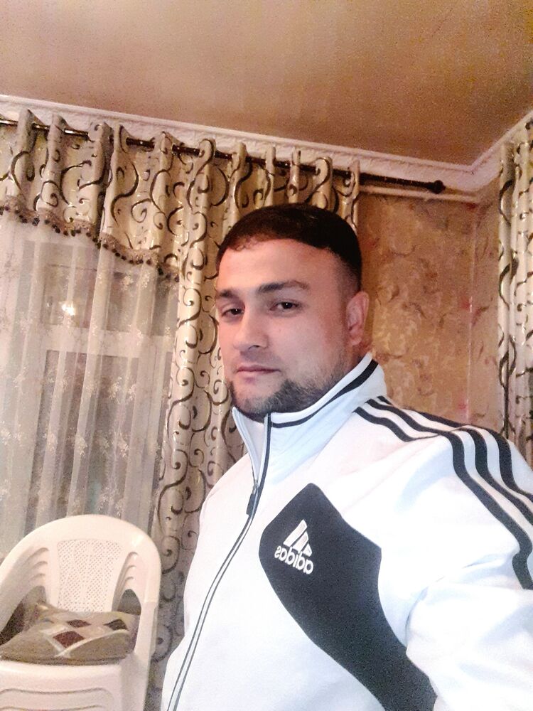  ,   Parviz, 31 ,   ,   