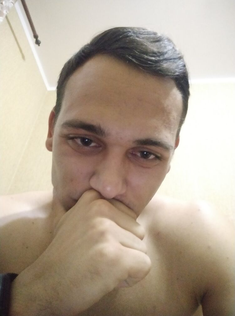  ,   Rusik, 28 ,   ,   