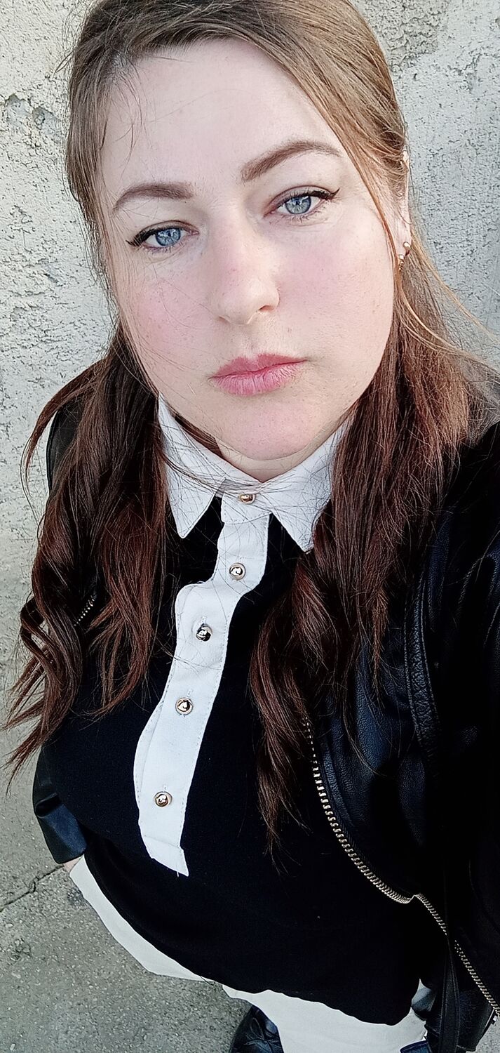  52076855  Ina, 28 ,    