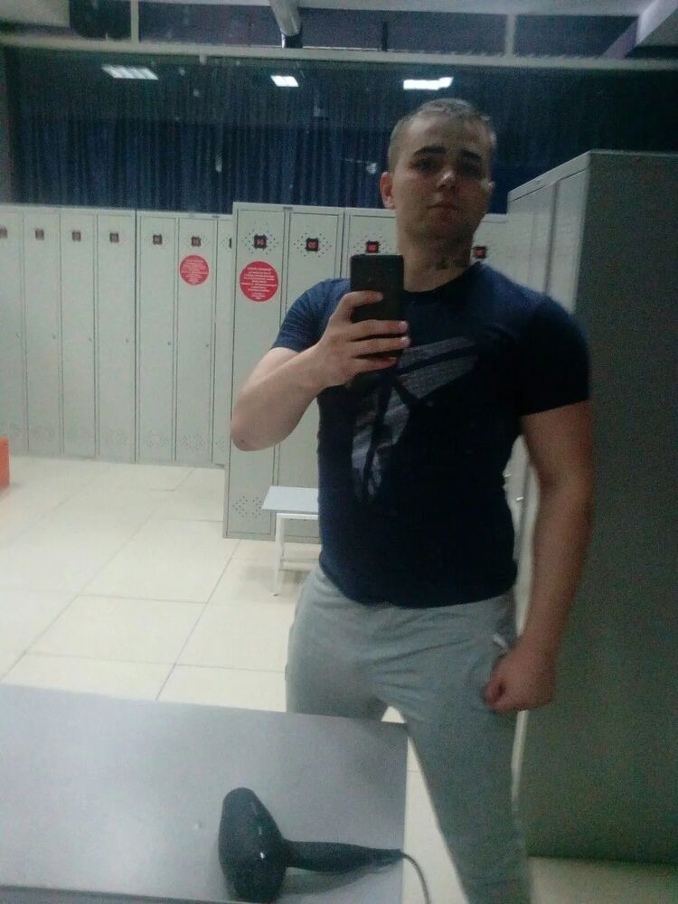  34429075  , 27 ,    