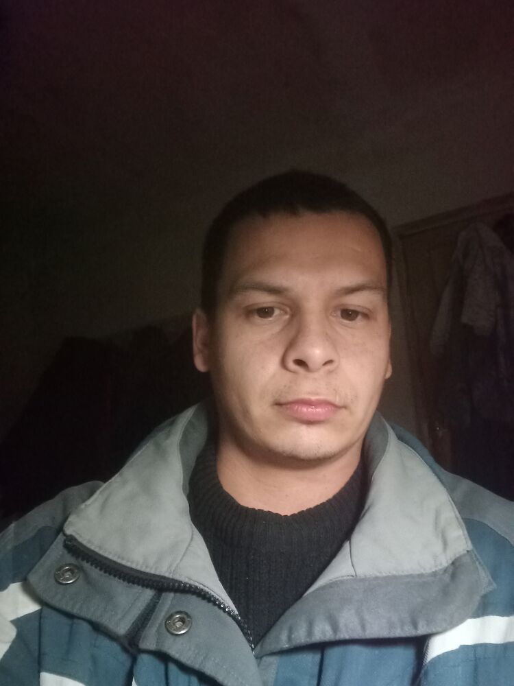  47061665  , 33 ,    