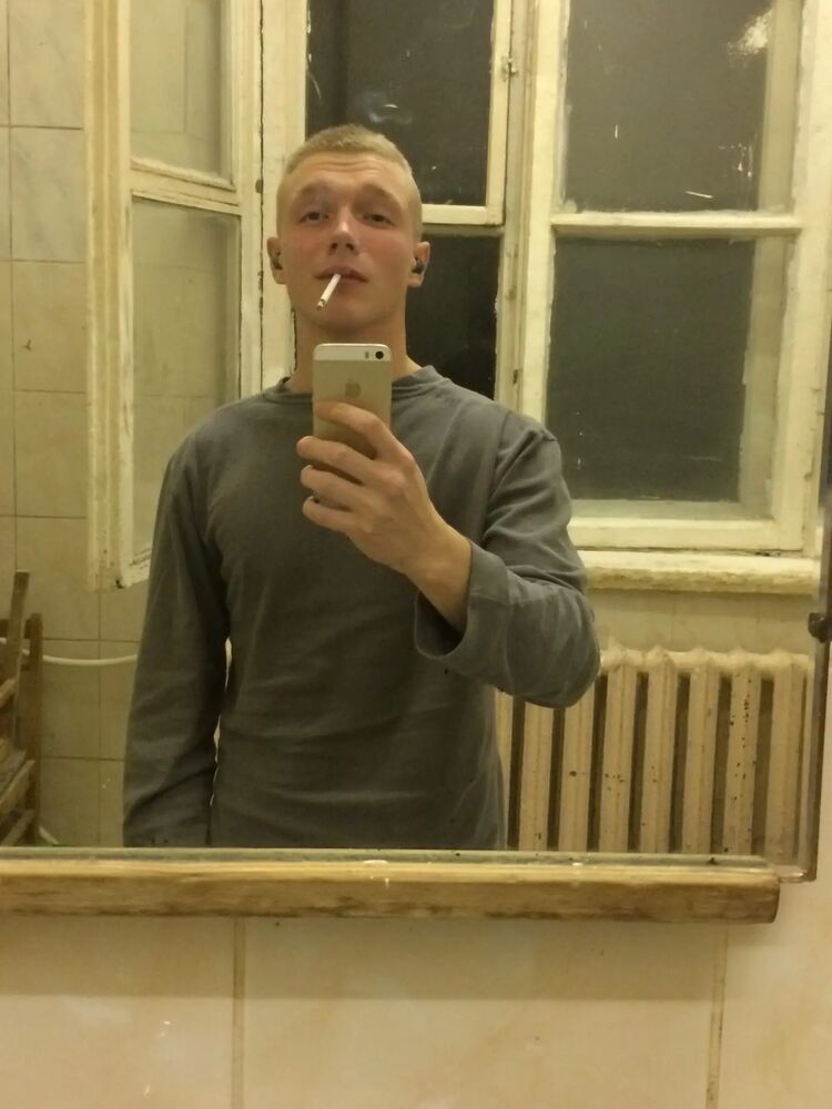  48074675  , 22 ,    