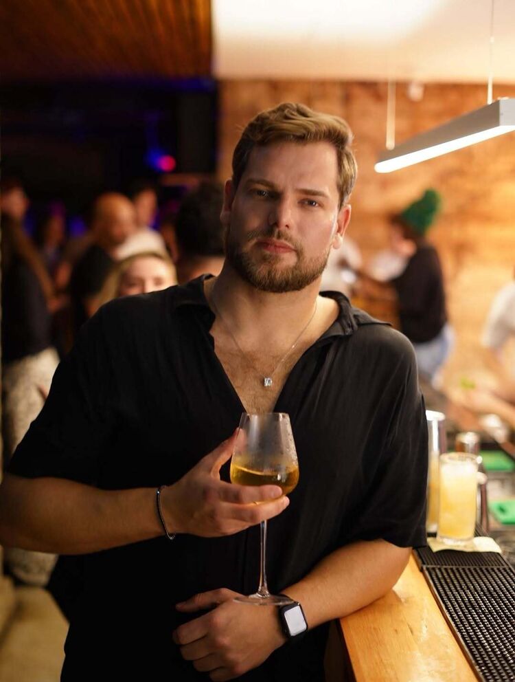 ���� 54565565 ������� �����, 32 ����, ���� ���������� � ������ ���������