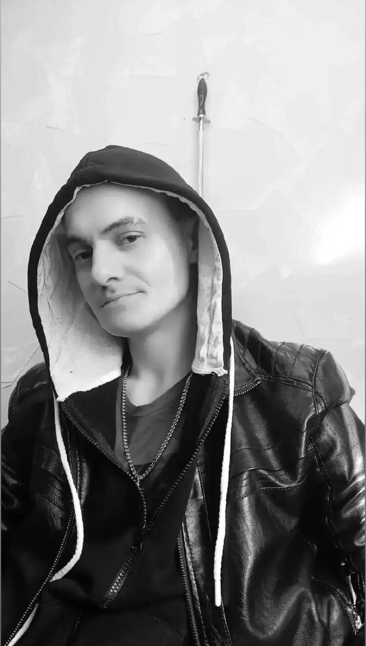  ,   Ruslan, 35 ,  