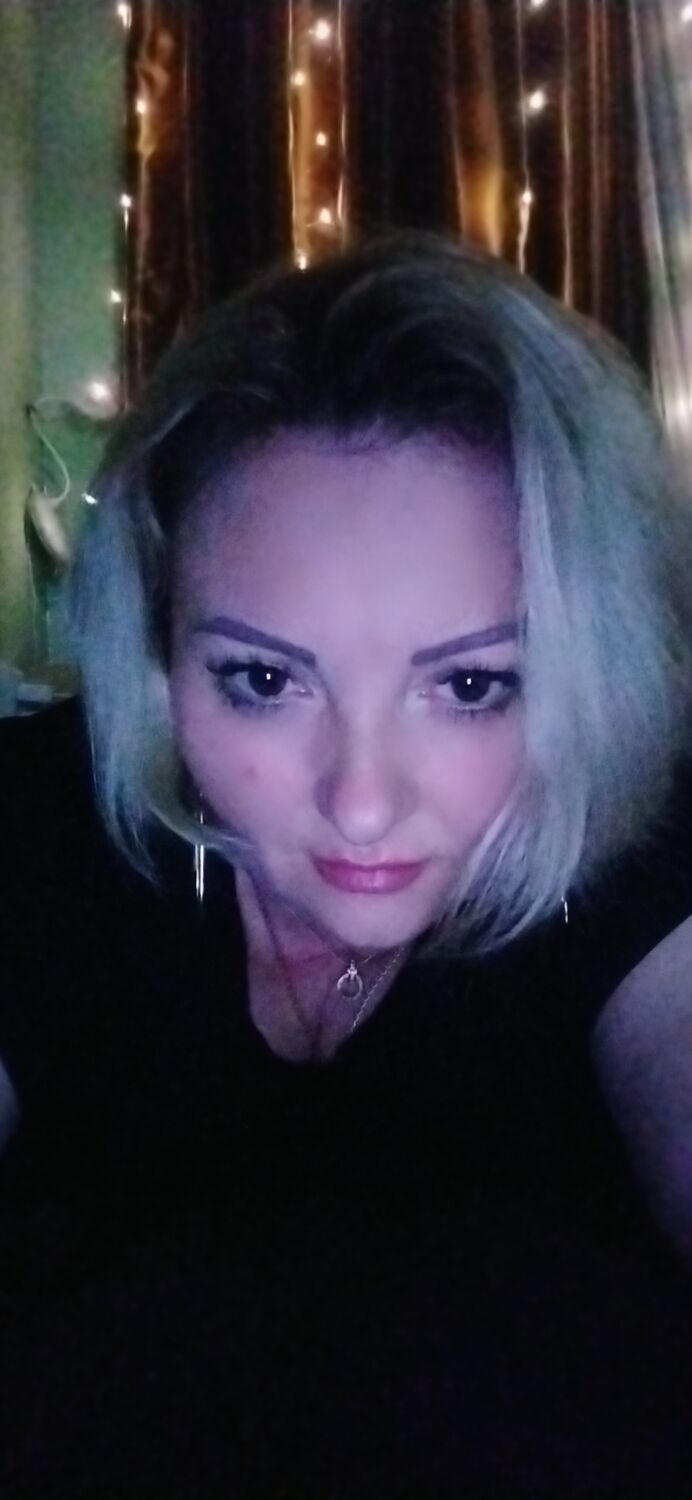  --,   , 43 ,     , c 