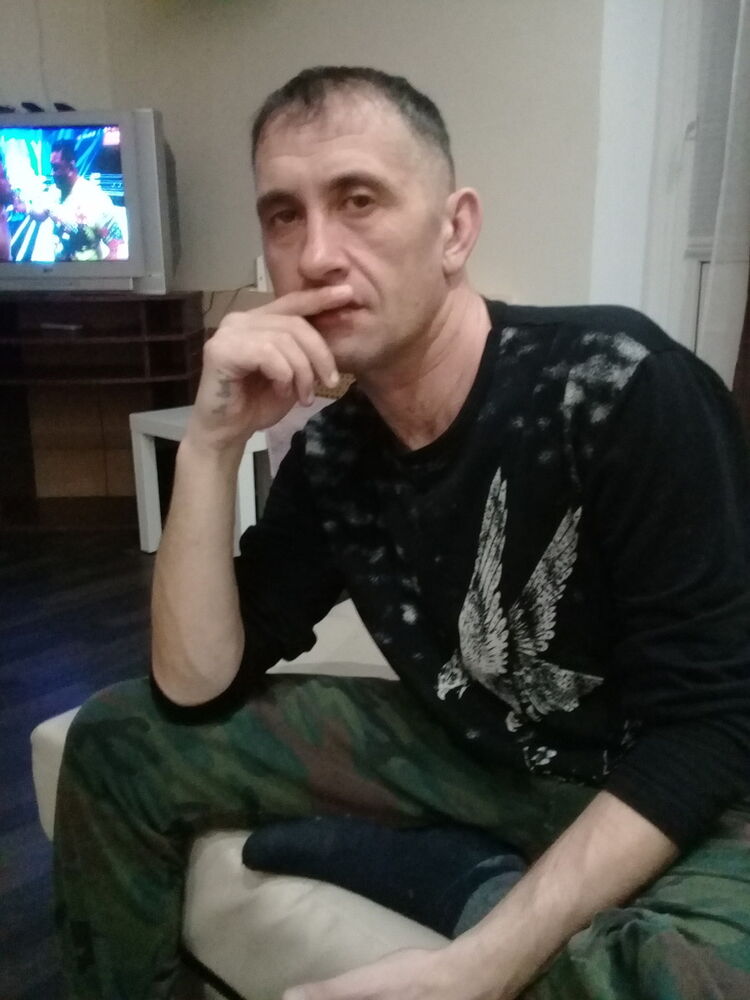  15301555  , 46 ,    