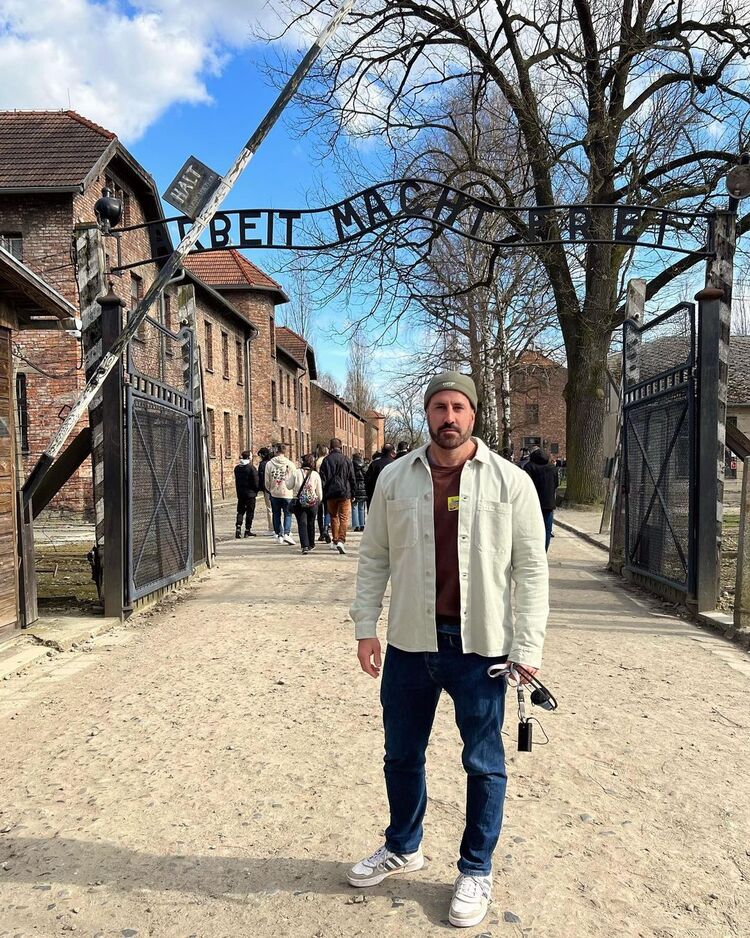 ���� 44553895 ������� �������, 41 ���, ���� ���������� � �������������