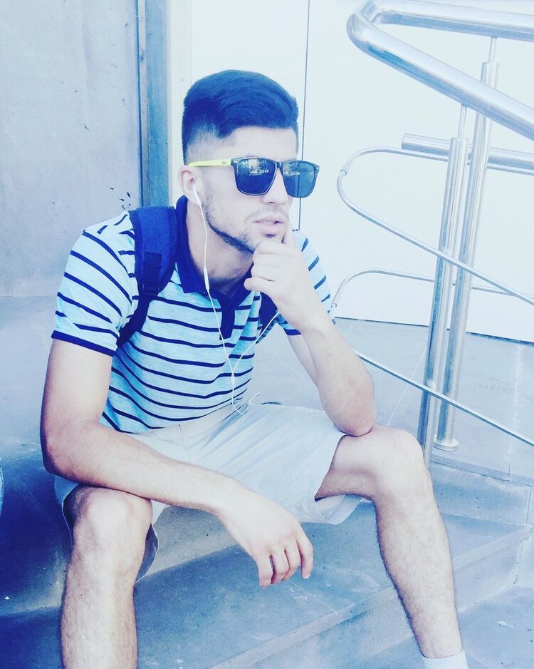  ,   Mario, 30 ,   