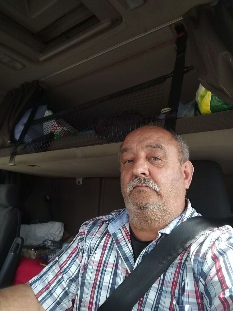 26308475  Gheorghe, 65 ,    