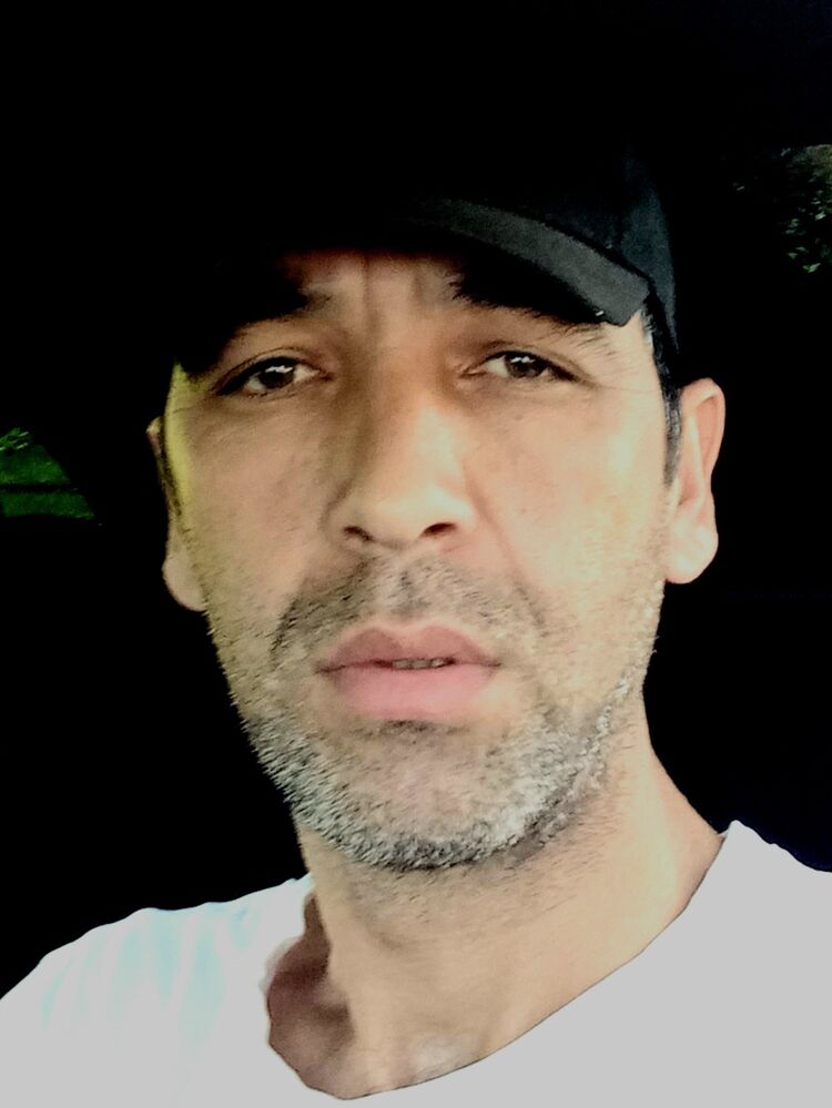  27007505  Javlon, 38 ,    