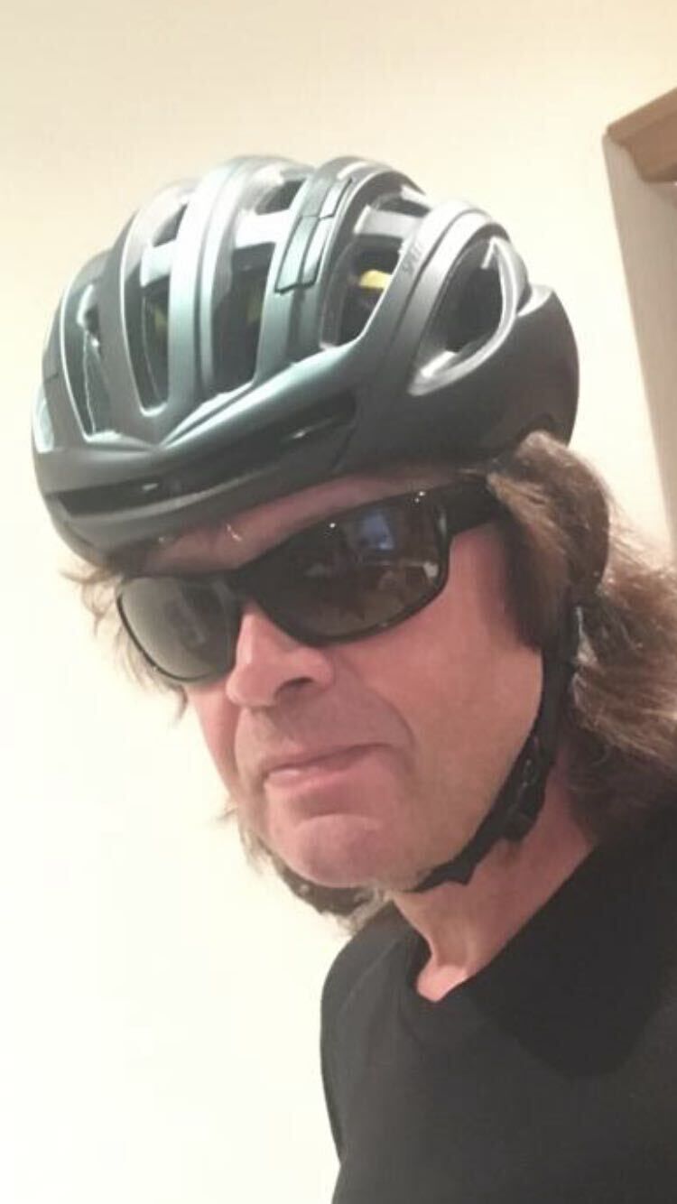  ,   Alex, 46 ,   ,   
