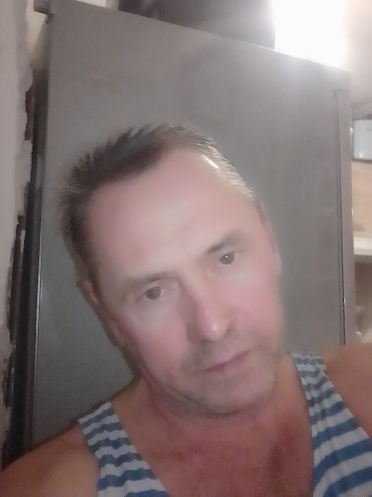  21800965  , 57 ,    