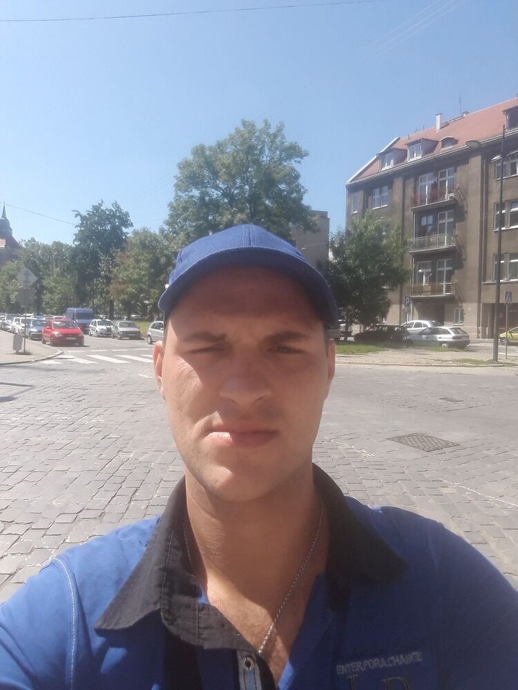  Bielany Wroclawskie,   , 35 ,   ,   , c 