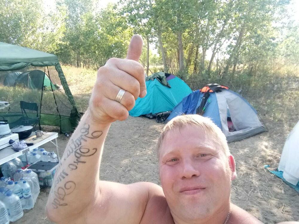  52857435  , 37 ,    
