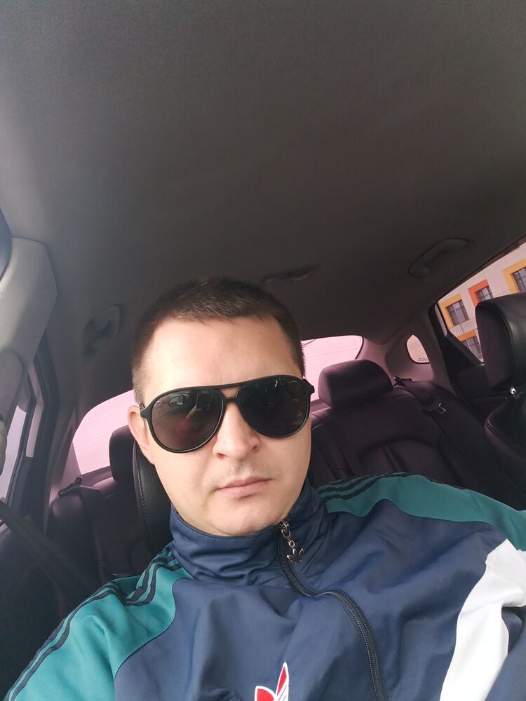  53657965  , 33 ,    