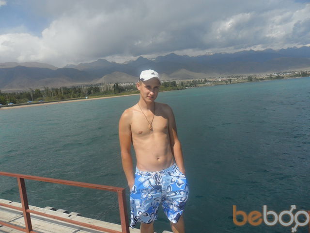  1185835  Maks, 36 ,    