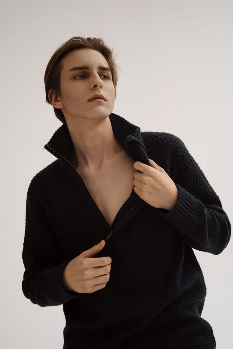  27865875  , 21 ,    -