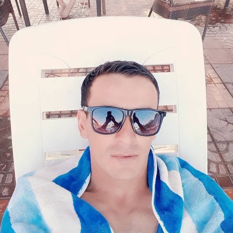  48283875  , 34 ,    