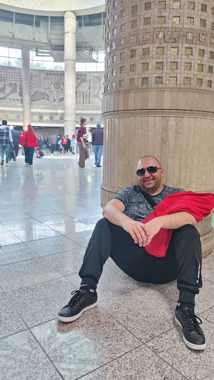  ,   Stanislav, 38 ,   ,   , c 
