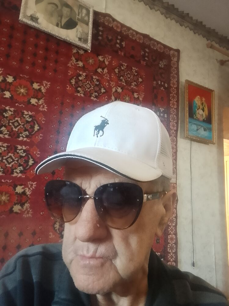  ,   , 70 ,   ,   