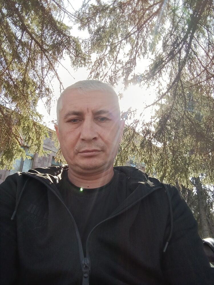 42237935  , 42 ,    