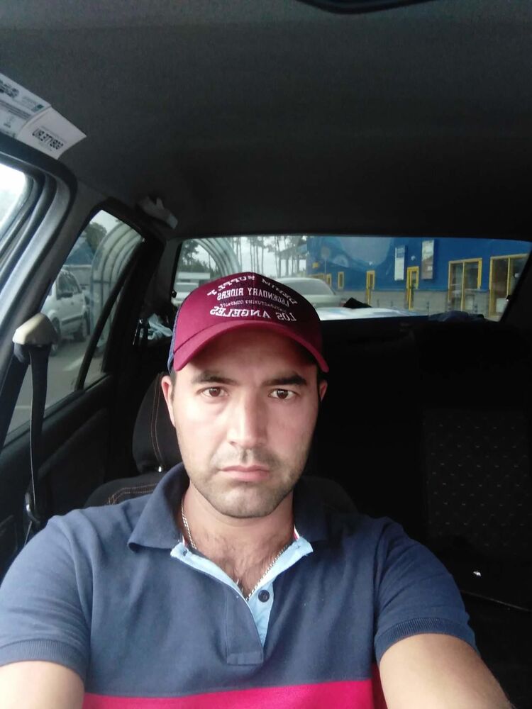  53212485  Doston, 33 ,    