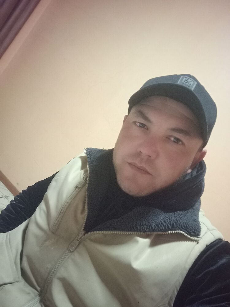  42814915  , 37 ,    