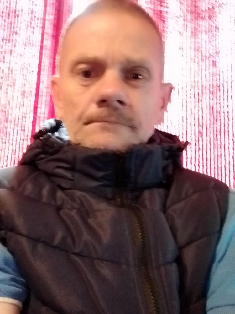 24821375  Andrey, 59 ,     