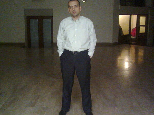  6252195  Arman, 44 ,    